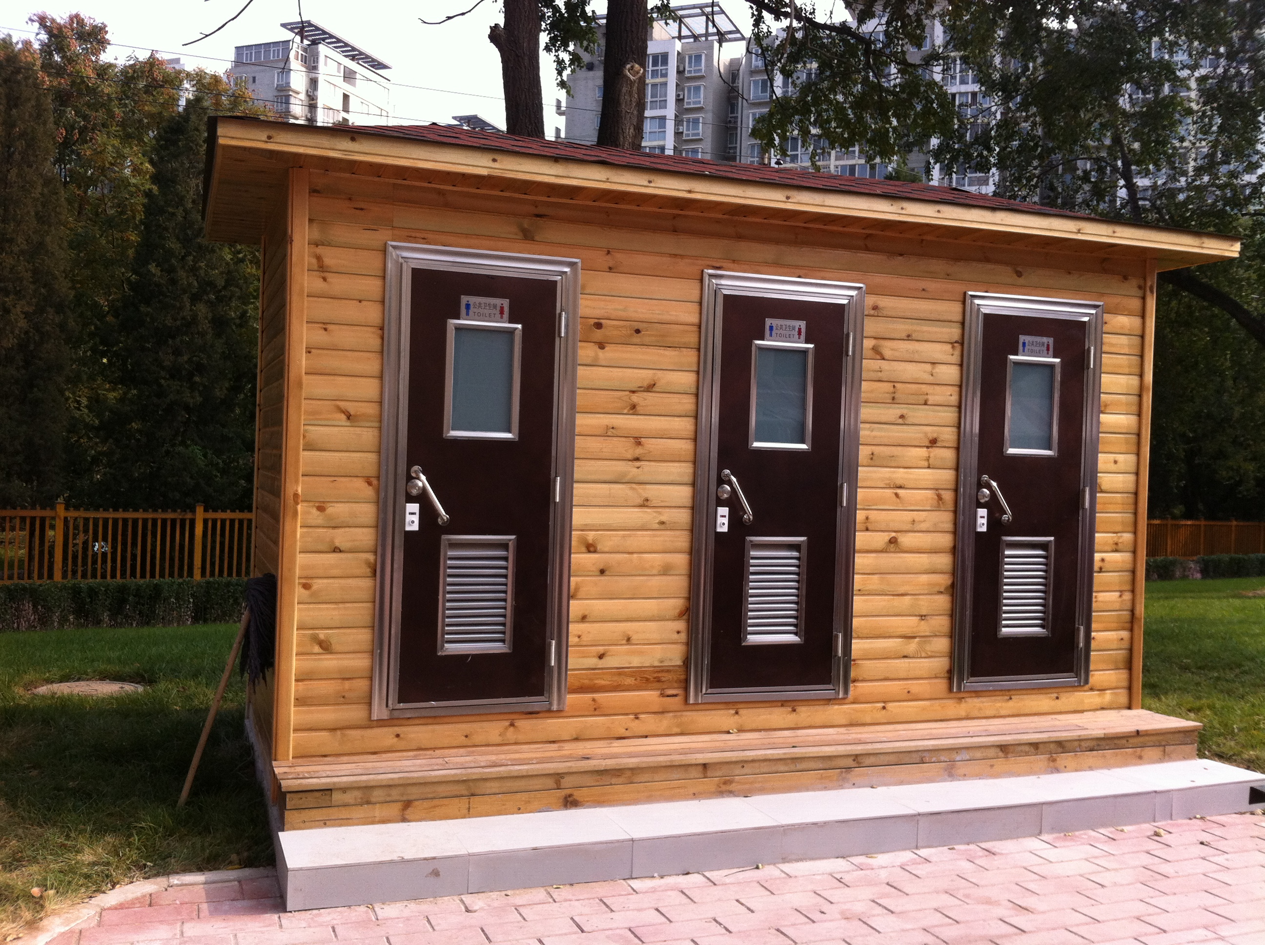 �h(hu��n)������